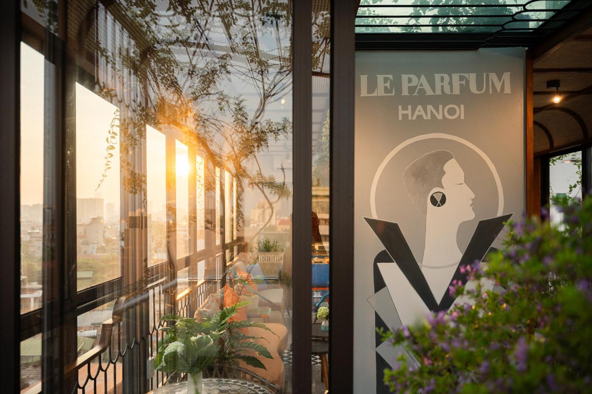 Le Parfum Apartment And Hotel Hanoi Exterior photo